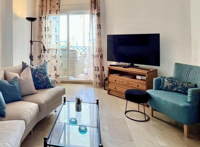2 chambre Appartement à vendre à Puerto de Estepona, Estepona avec piscine - 375 000 € (Ref: 8993512)