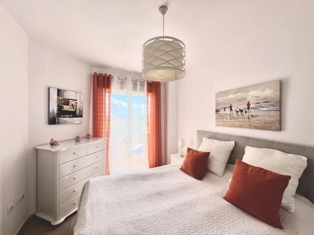 2 slaapkamer Appartement te koop in Estepona met zwembad - € 375.000 (Ref: 8993512)