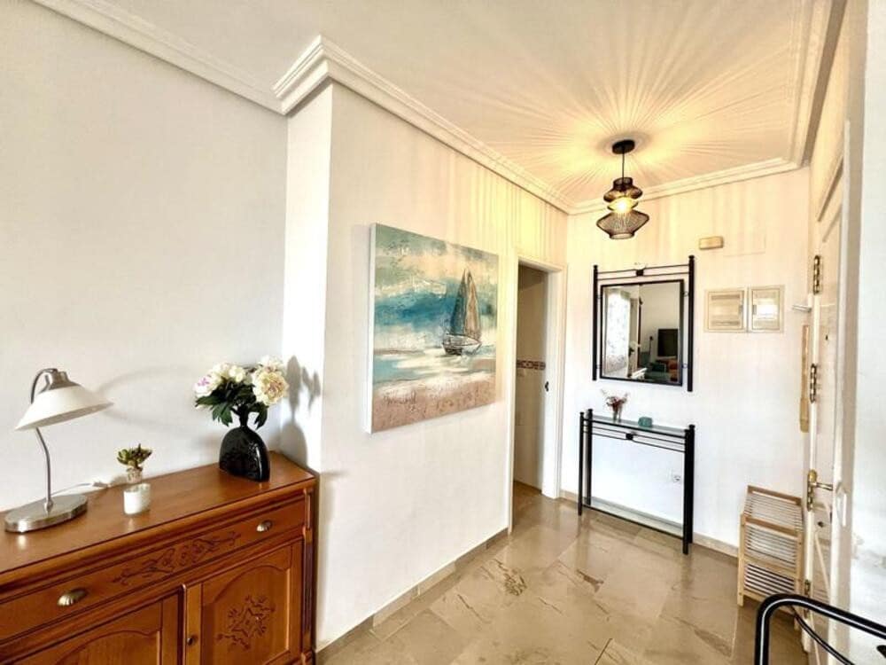 2 slaapkamer Appartement te koop in Estepona met zwembad - € 375.000 (Ref: 8993512)