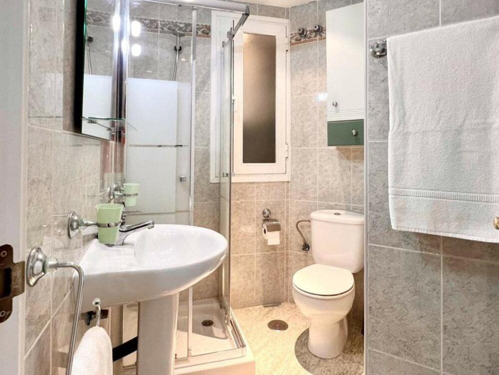 2 slaapkamer Appartement te koop in Estepona met zwembad - € 375.000 (Ref: 8993512)