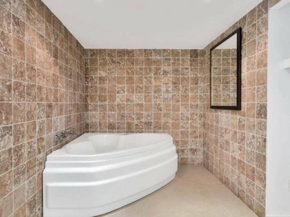 4 quarto Moradia para arrendar em Nueva Andalucia com piscina garagem - 10 000 € (Ref: 9002787)