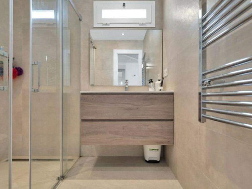 4 quarto Moradia para arrendar em Nueva Andalucia com piscina garagem - 10 000 € (Ref: 9002787)