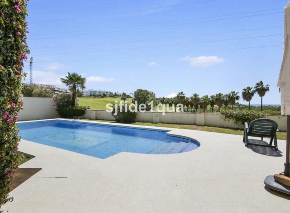 3 soveværelse Villa til salg i Estepona - € 1.200.000 (Ref: 9007291)