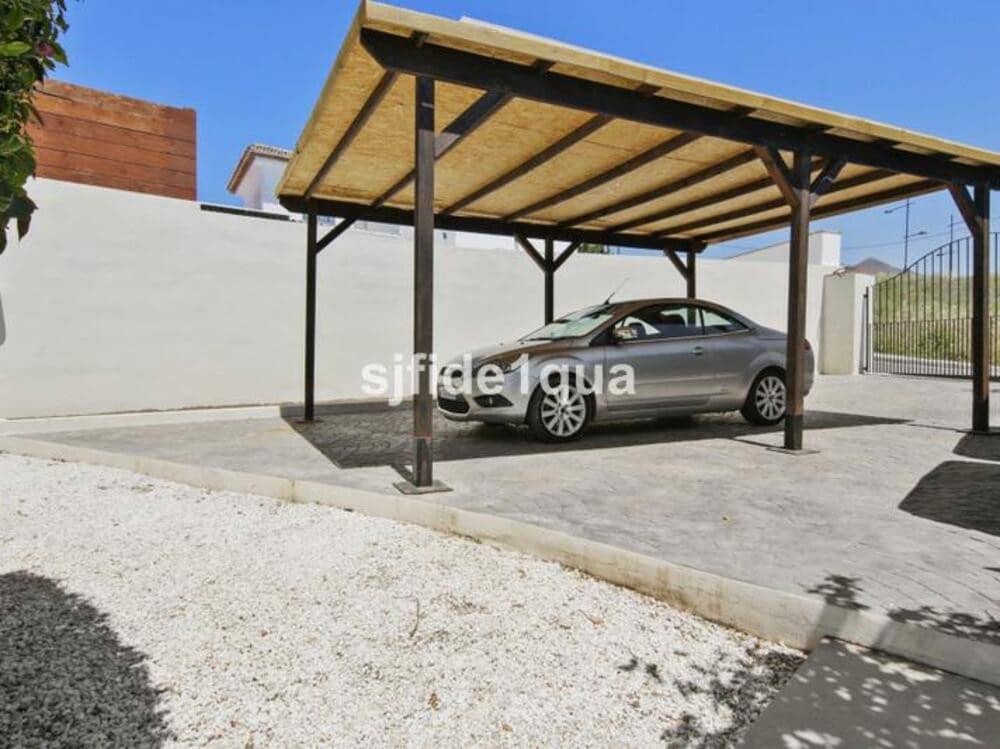 3 soveværelse Villa til salg i Estepona - € 1.200.000 (Ref: 9007291)