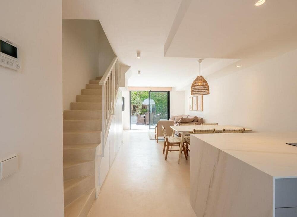 3 soveværelse Byhus til salg i Guadalmina med swimmingpool garage - € 679.000 (Ref: 9007294)