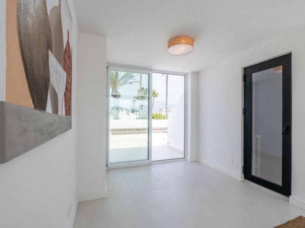 3 soveværelse Byhus til salg i Guadalmina med swimmingpool garage - € 679.000 (Ref: 9007294)