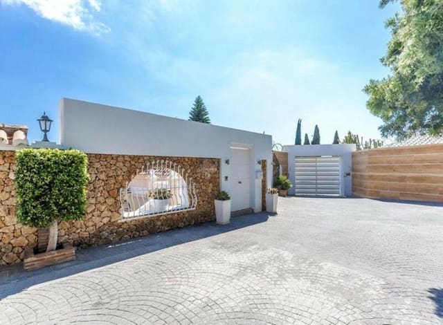 6 soverom Villa til leie i La Quinta, Benahavís med svømmebasseng garasje - € 16 000 (Ref: 9007295)