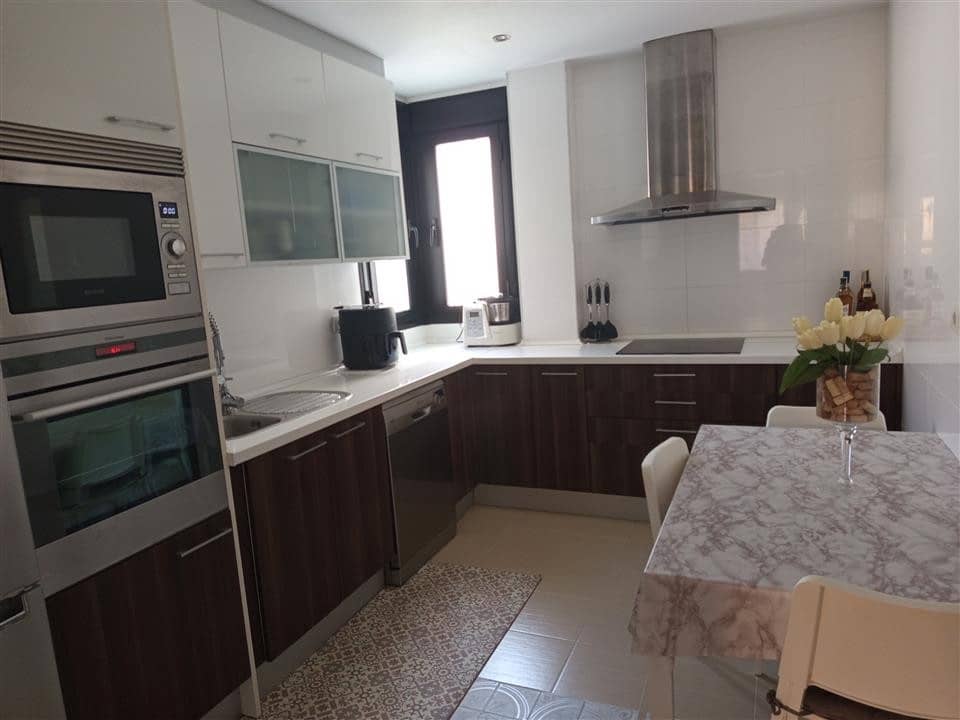 3 quarto Apartamento para venda em New Golden Mile com piscina garagem - 485 000 € (Ref: 9012194)