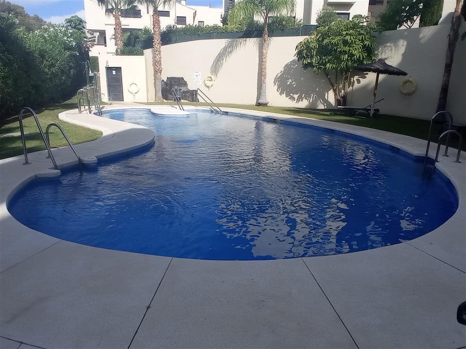 3 quarto Apartamento para venda em New Golden Mile com piscina garagem - 485 000 € (Ref: 9012194)