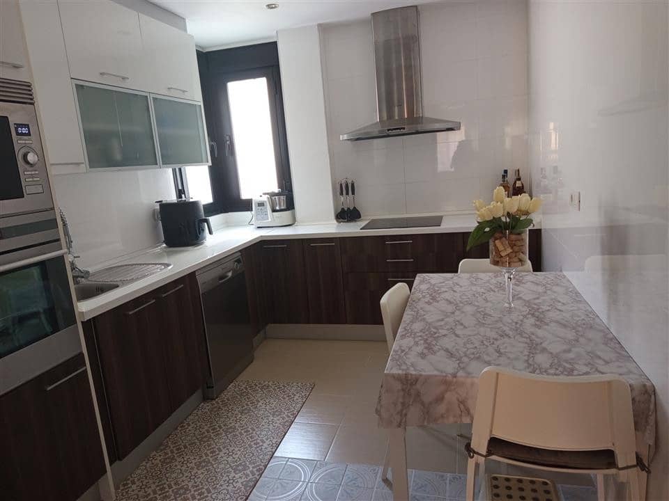 3 quarto Apartamento para venda em New Golden Mile com piscina garagem - 485 000 € (Ref: 9012194)