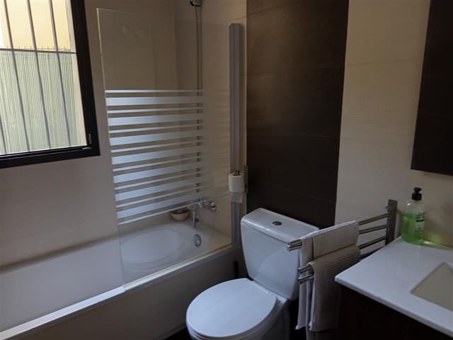 3 quarto Apartamento para venda em La Concha - Resina Golf, Estepona com piscina garagem - 485 000 € (Ref: 9012194)