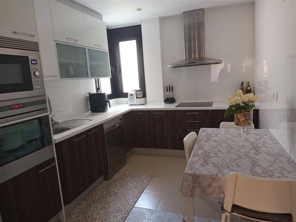 3 quarto Apartamento para venda em New Golden Mile com piscina garagem - 485 000 € (Ref: 9012194)