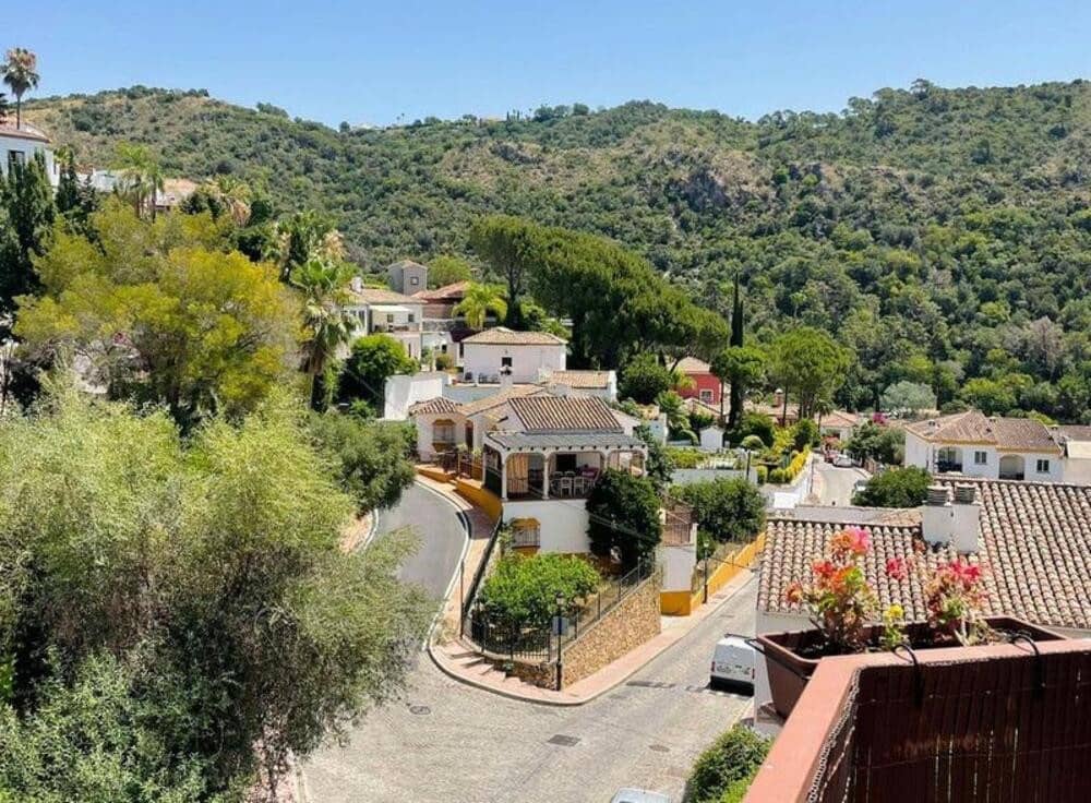 2 quarto Apartamento para venda em Benahavis com piscina garagem - 287 000 € (Ref: 9013707)