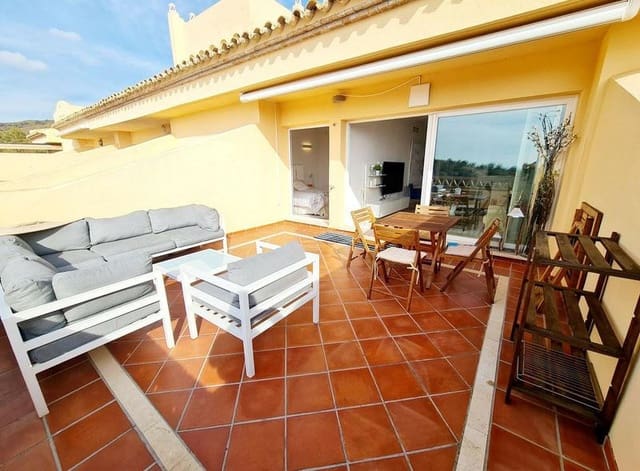 2 makuuhuone Huoneisto vuokrattavana paikassa Elviria, Marbella mukana uima-altaan 
autotalli - 2 000 € (Ref: 9013708)