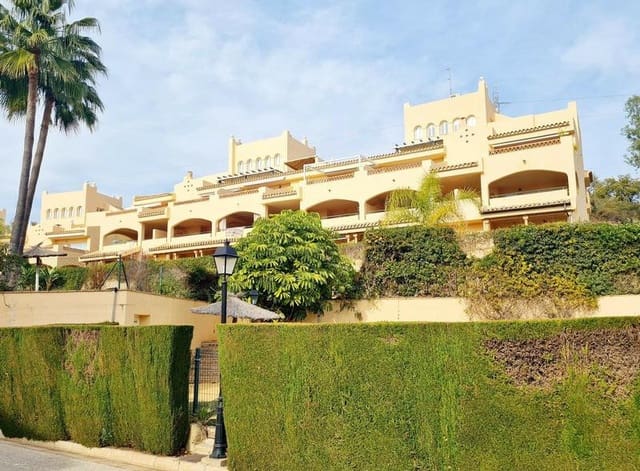 2 makuuhuone Huoneisto vuokrattavana paikassa Elviria, Marbella mukana uima-altaan 
autotalli - 2 000 € (Ref: 9013708)