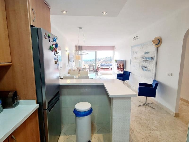 2 makuuhuone Huoneisto vuokrattavana paikassa Marbella mukana uima-altaan 
autotalli - 2 000 € (Ref: 9013708)