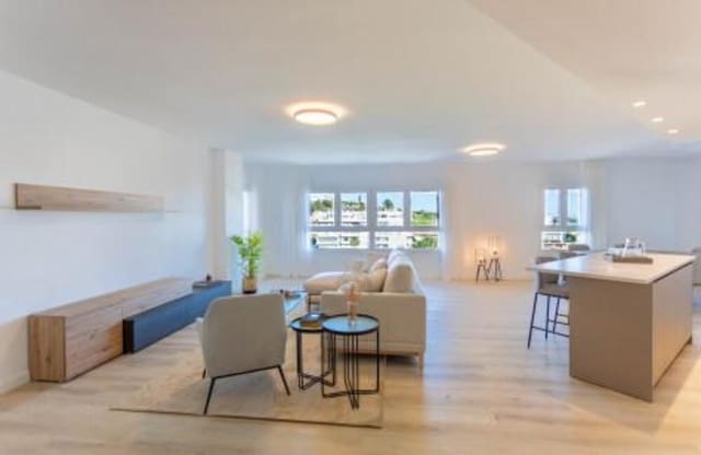 4 makuuhuone Huoneisto myytävänä paikassa Rodeo Alto - Guadaiza - La Campana, Marbella mukana uima-altaan 
autotalli - 675 000 € (Ref: 9013709)