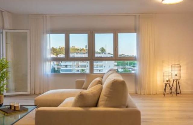 4 makuuhuone Huoneisto myytävänä paikassa Rodeo Alto - Guadaiza - La Campana, Marbella mukana uima-altaan 
autotalli - 675 000 € (Ref: 9013709)