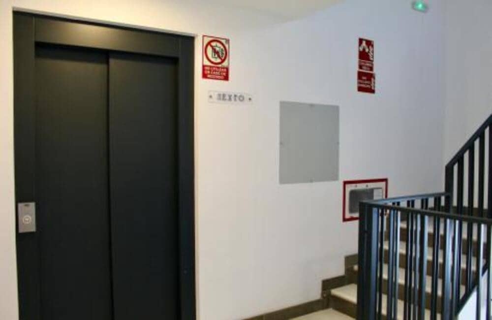 4 makuuhuone Huoneisto myytävänä paikassa Marbella mukana uima-altaan 
autotalli - 675 000 € (Ref: 9013709)