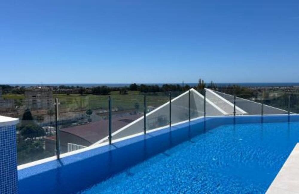 4 makuuhuone Huoneisto myytävänä paikassa Marbella mukana uima-altaan 
autotalli - 675 000 € (Ref: 9013709)