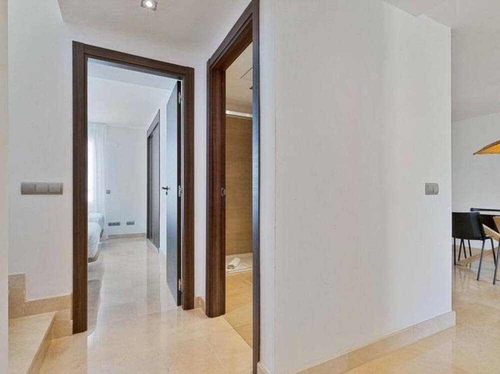 3 sypialnia Penthouse na sprzedaż w San Pedro de Alcantara z basenem garażem - 790 000 € (Ref: 9017201)