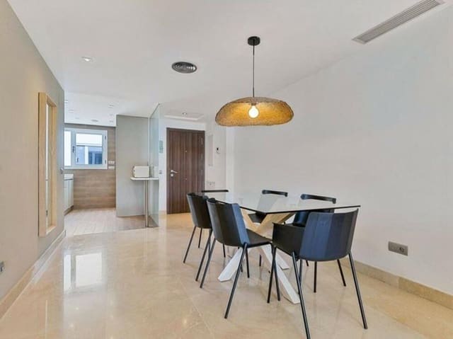 3 soverom Penthouse til salgs i Nueva Alcántara, Marbella med svømmebasseng garasje - € 790 000 (Ref: 9017201)