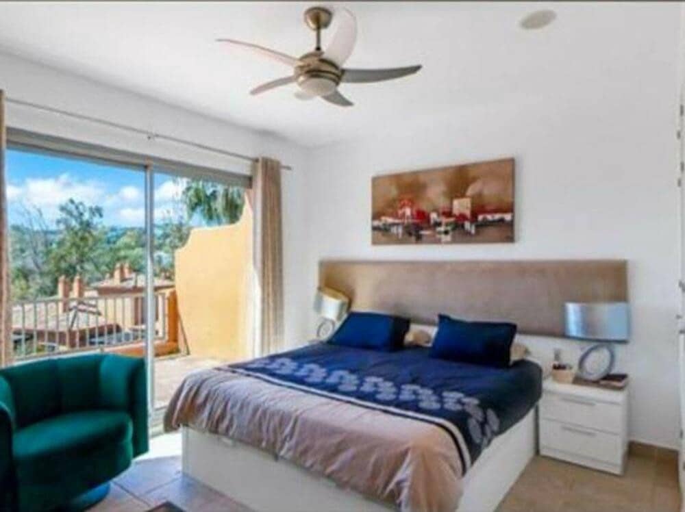 3 makuuhuone Kattohuoneisto vuokrattavana paikassa Benahavis mukana uima-altaan - 3 300 € (Ref: 9022663)
