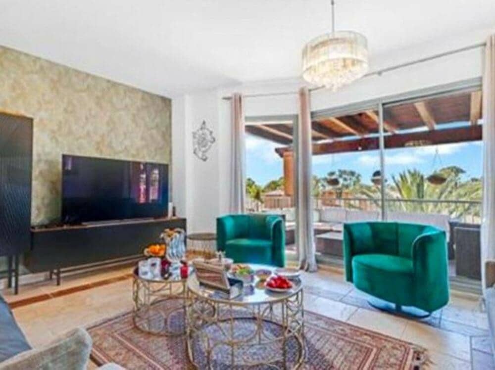 3 makuuhuone Kattohuoneisto vuokrattavana paikassa Benahavis mukana uima-altaan - 3 300 € (Ref: 9022663)