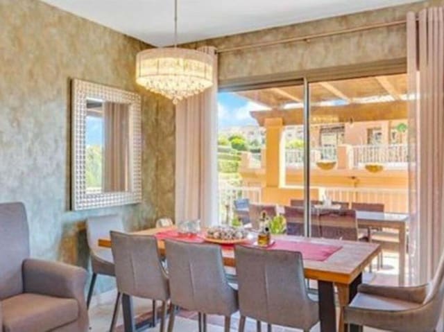 3 slaapkamer Penthouse te huur in El Paraíso, Benahavís met zwembad - € 3.300 (Ref: 9022663)