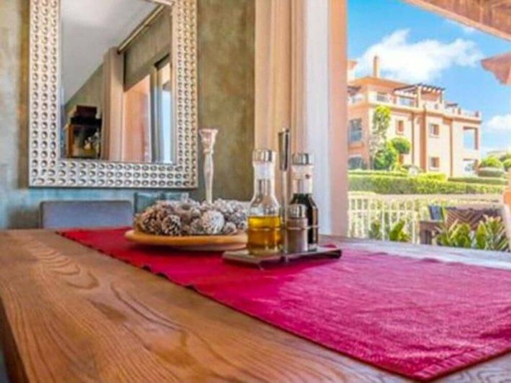 3 makuuhuone Kattohuoneisto vuokrattavana paikassa Benahavis mukana uima-altaan - 3 300 € (Ref: 9022663)