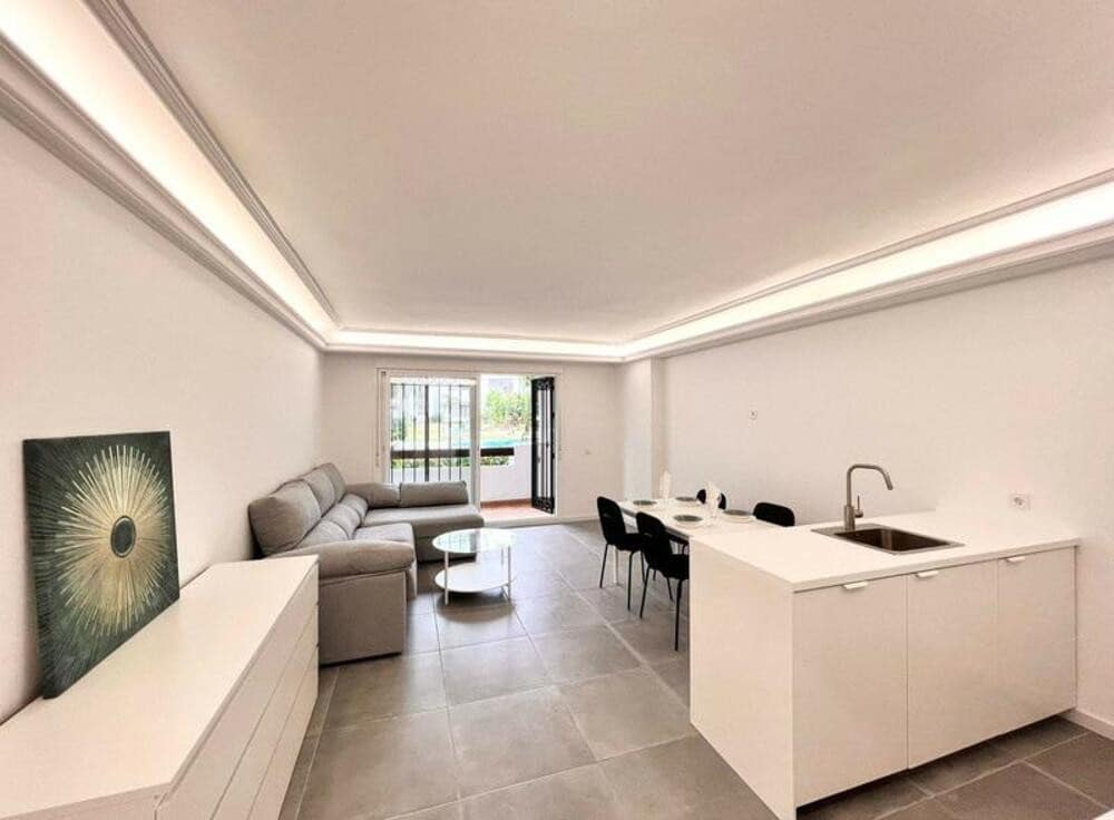 3 sypialnia Apartament do wynajęcia w Estepona z basenem - 2 300 € (Ref: 9022665)