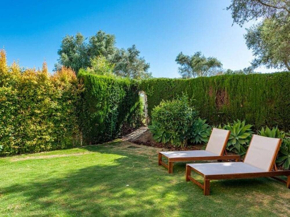 4 quarto Casa em Banda para venda em Nueva Andalucia com garagem - 899 000 € (Ref: 9026266)