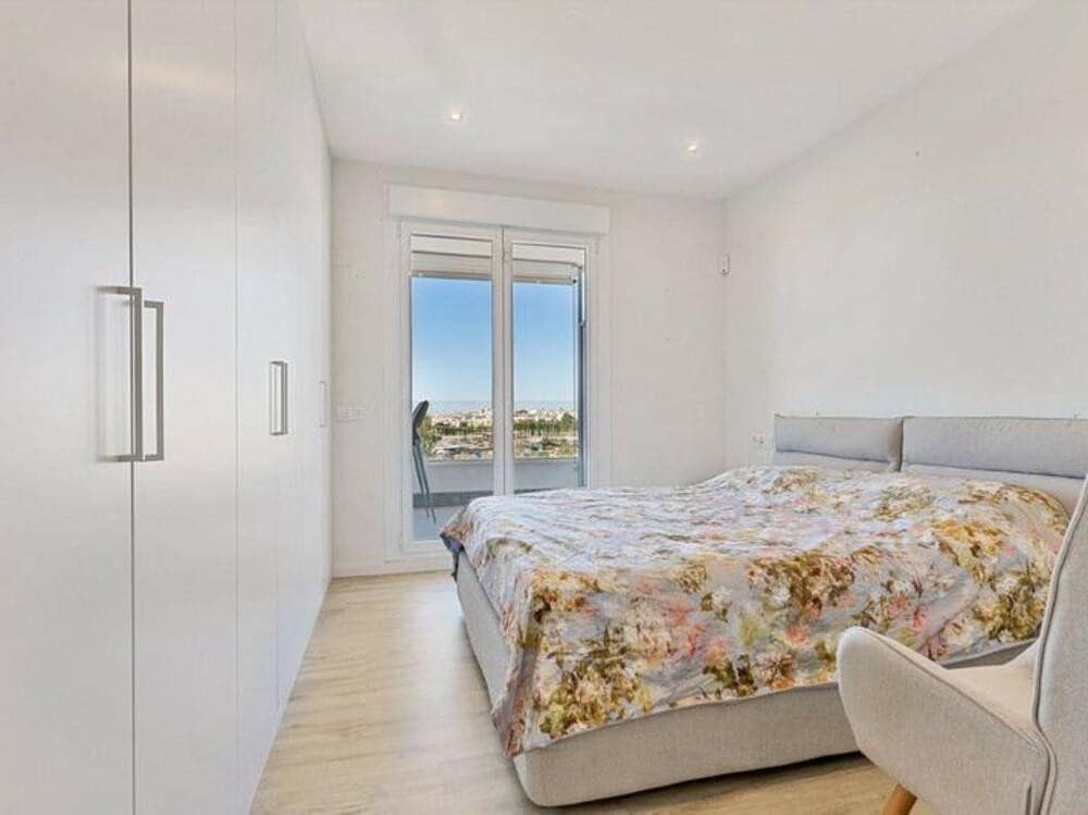 3 chambre Appartement à vendre à Marbella avec piscine garage - 475 000 € (Ref: 9028996)