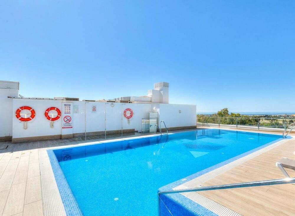 3 chambre Appartement à vendre à Marbella avec piscine garage - 475 000 € (Ref: 9028996)