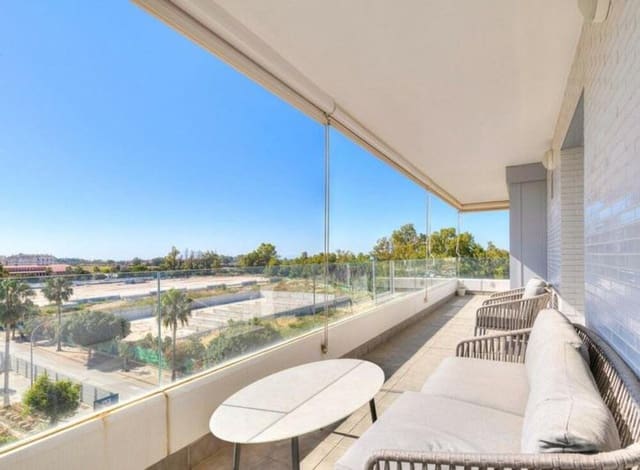 3 sypialnia Apartament na sprzedaż w Playa Bajadilla - Puertos, Marbella z basenem garażem - 475 000 € (Ref: 9028996)