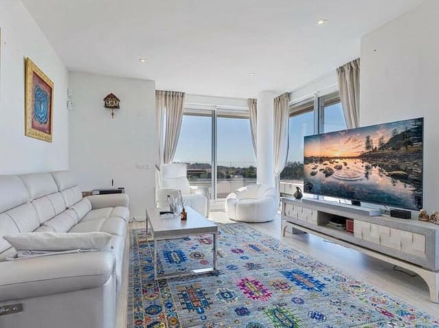 3 sypialnia Apartament na sprzedaż w Playa Bajadilla - Puertos, Marbella z basenem garażem - 475 000 € (Ref: 9028996)