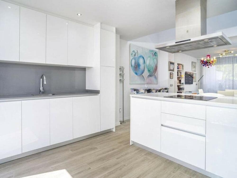 3 soveværelse Byhus til salg i Cancelada med swimmingpool garage - € 585.000 (Ref: 9028998)