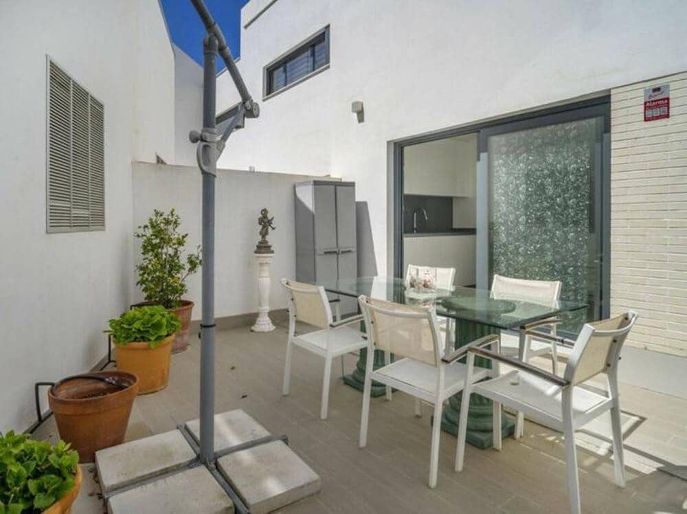 3 soveværelse Byhus til salg i Cancelada med swimmingpool garage - € 585.000 (Ref: 9028998)