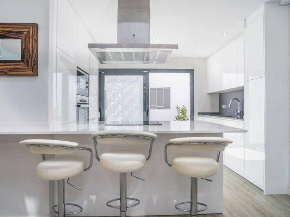 3 soveværelse Byhus til salg i Cancelada med swimmingpool garage - € 585.000 (Ref: 9028998)