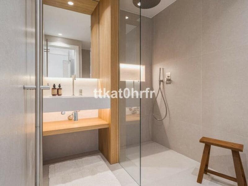 3 sypialnia Apartament do wynajęcia w Marbella z garażem - 8 000 € (Ref: 9028999)