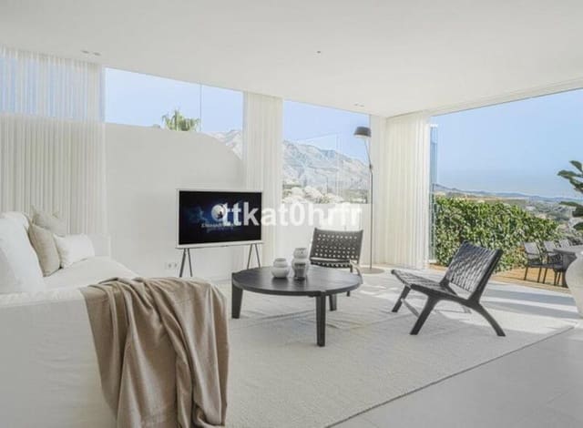 3 soveværelse Lejlighed til leje i Los Naranjos, Marbella med swimmingpool garage - € 8.000 (Ref: 9028999)