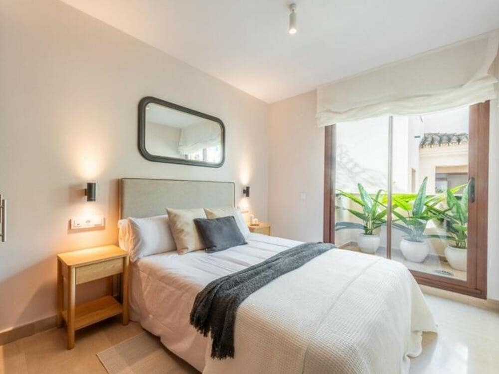 2 makuuhuone Huoneisto myytävänä paikassa Marbella mukana uima-altaan 
autotalli - 581 000 € (Ref: 9031151)