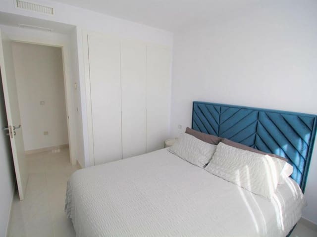 3 camera da letto Appartamento da affitare come casa vacanza in Nueva Atalaya, Estepona con piscina garage - 3.500 € (Rif: 9034028)