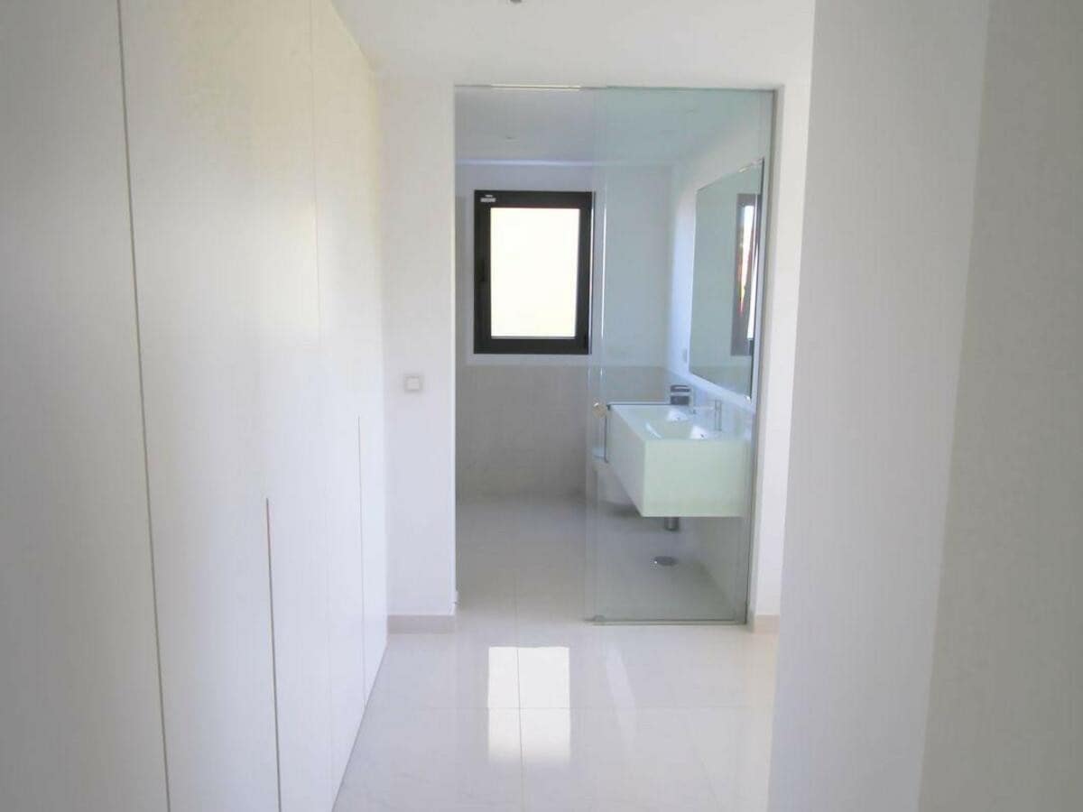 3 camera da letto Appartamento da affitare come casa vacanza in Estepona con piscina garage - 3.500 € (Rif: 9034028)