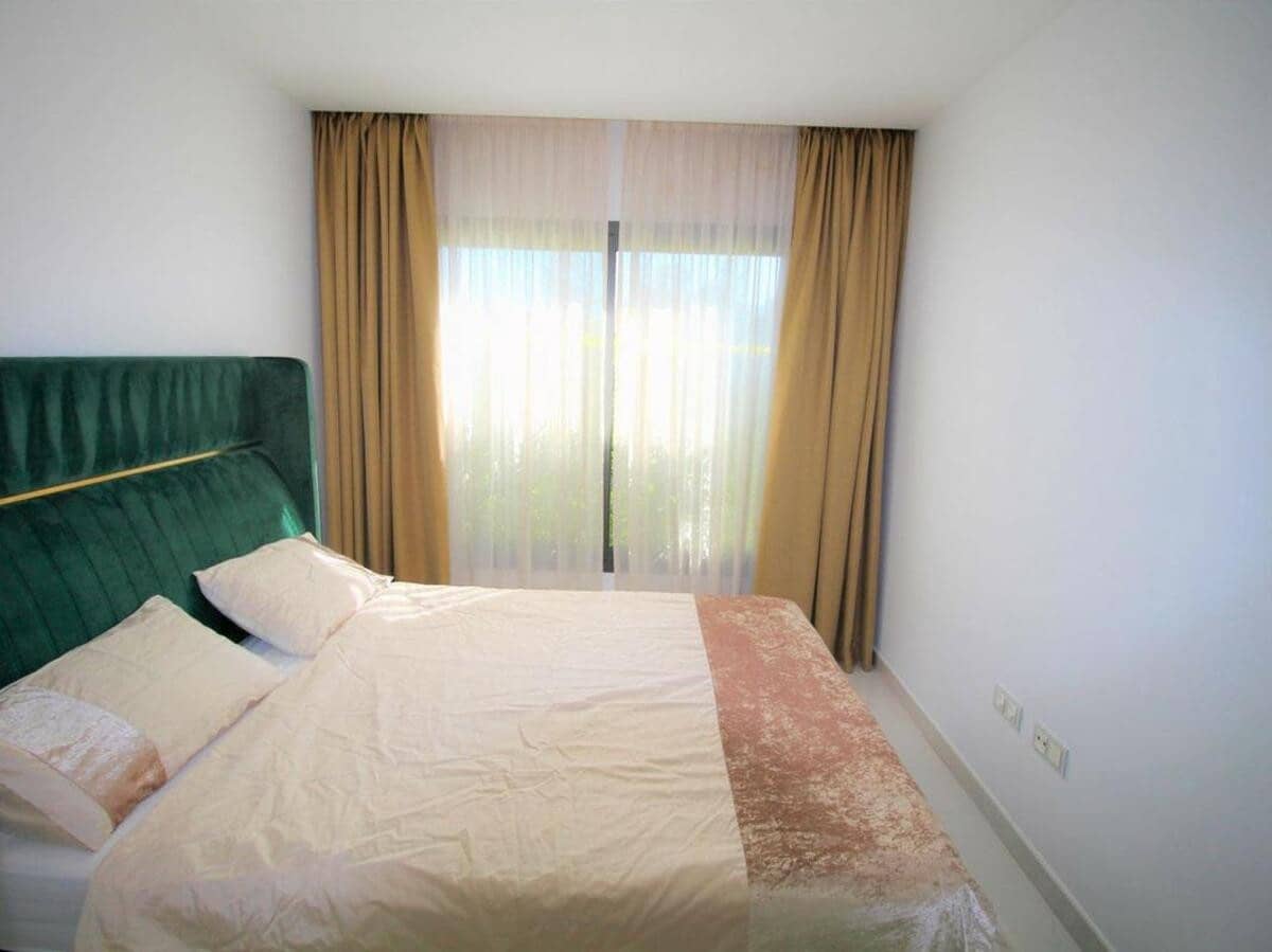 3 camera da letto Appartamento da affitare come casa vacanza in Estepona con piscina garage - 3.500 € (Rif: 9034028)