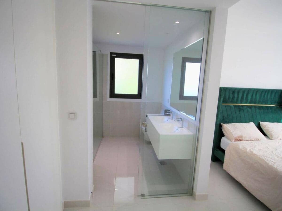 3 camera da letto Appartamento da affitare come casa vacanza in Estepona con piscina garage - 3.500 € (Rif: 9034028)