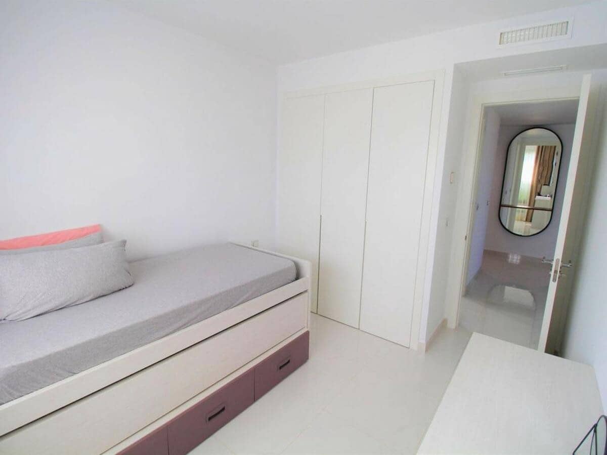 3 camera da letto Appartamento da affitare come casa vacanza in Estepona con piscina garage - 3.500 € (Rif: 9034028)
