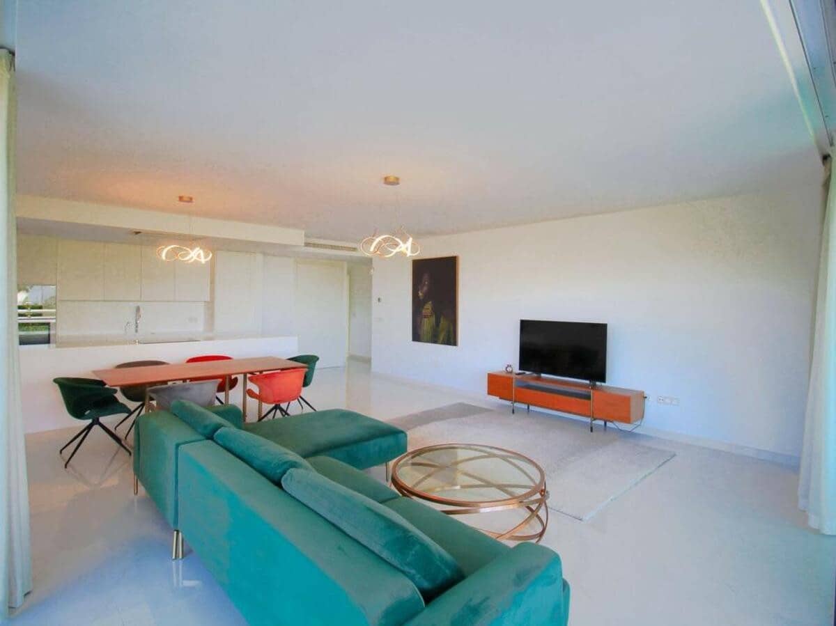 3 camera da letto Appartamento da affitare come casa vacanza in Estepona con piscina garage - 3.500 € (Rif: 9034028)