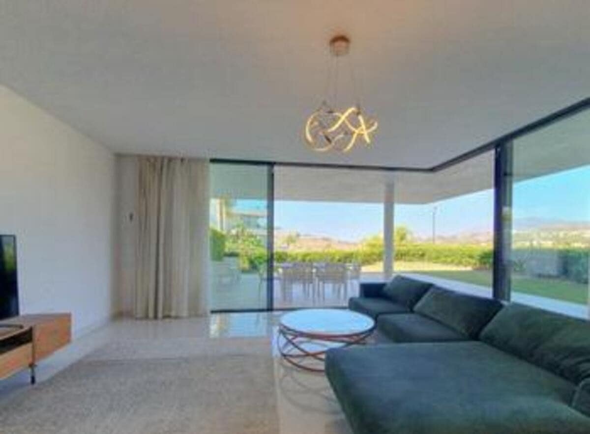 3 camera da letto Appartamento da affitare come casa vacanza in Estepona con piscina garage - 3.500 € (Rif: 9034028)