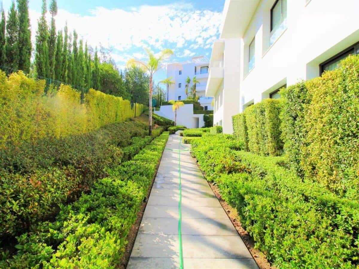 3 camera da letto Appartamento da affitare come casa vacanza in Estepona con piscina garage - 3.500 € (Rif: 9034028)